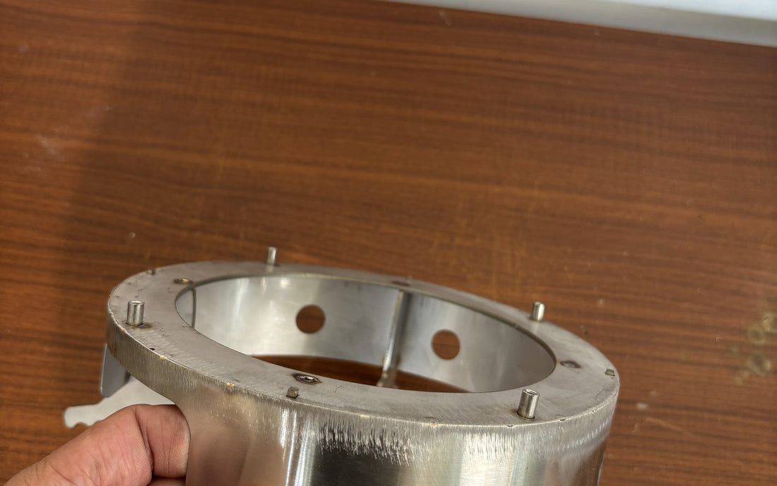 Hillrein stainless steel gasifier stove pot-support rim and contact points shown cold before cookware is placed